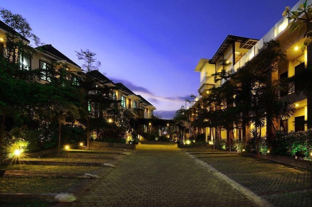 Parkside Denbukit Residence & Suite Jimbaran Exteriér fotografie