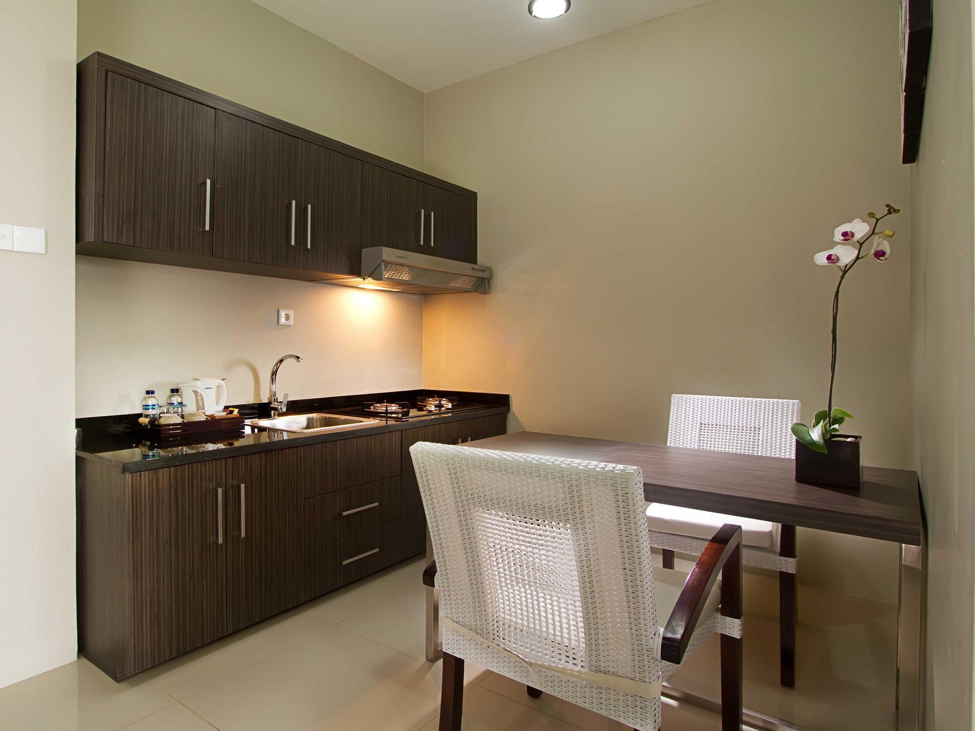 Parkside Denbukit Residence & Suite Jimbaran Exteriér fotografie
